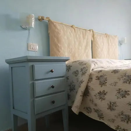 The Sunny House * 维拉西米乌斯